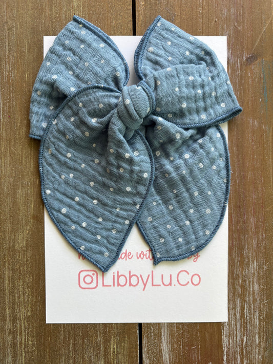 Vintage Blue Dots